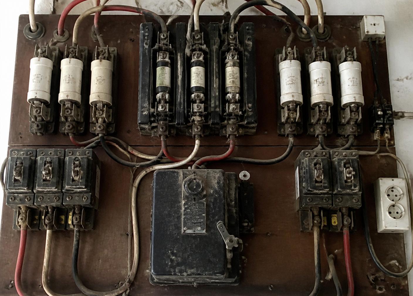 Old switchboard in Canning Vale before upgrade
